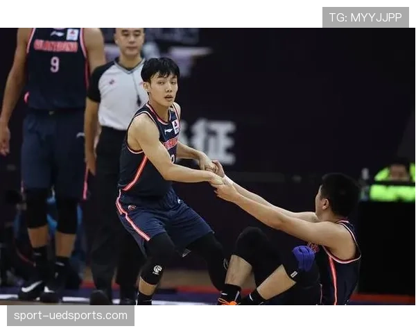 新手教学:篮球场上什么情况会被判技术犯规?如何避免? 新手教学:篮球场上什么情况会被判技术犯规?如何避免?